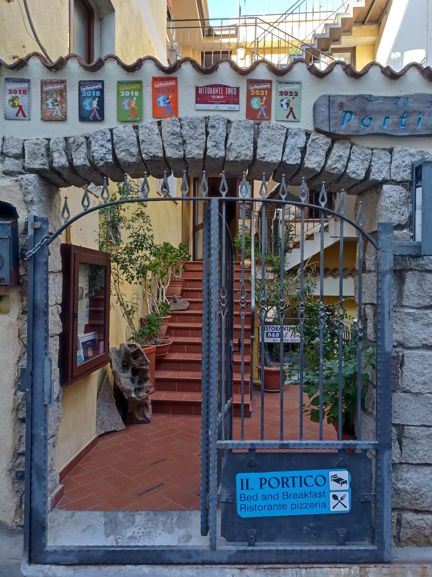 B&B Il Portico オルゴーゾロ エクステリア 写真